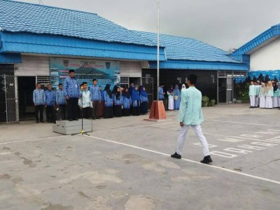 Peringatan HUT Ke 70 Proklamasi Pemerintahan Gubernur Tentara ALRI Divisi IV Pertahanan kalimantan