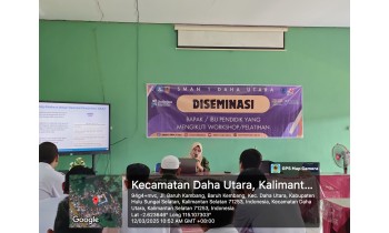Diseminasi Praktik Baik Kepala SMAN 1 Daha Utara Tentang Akreditasi Sekolah